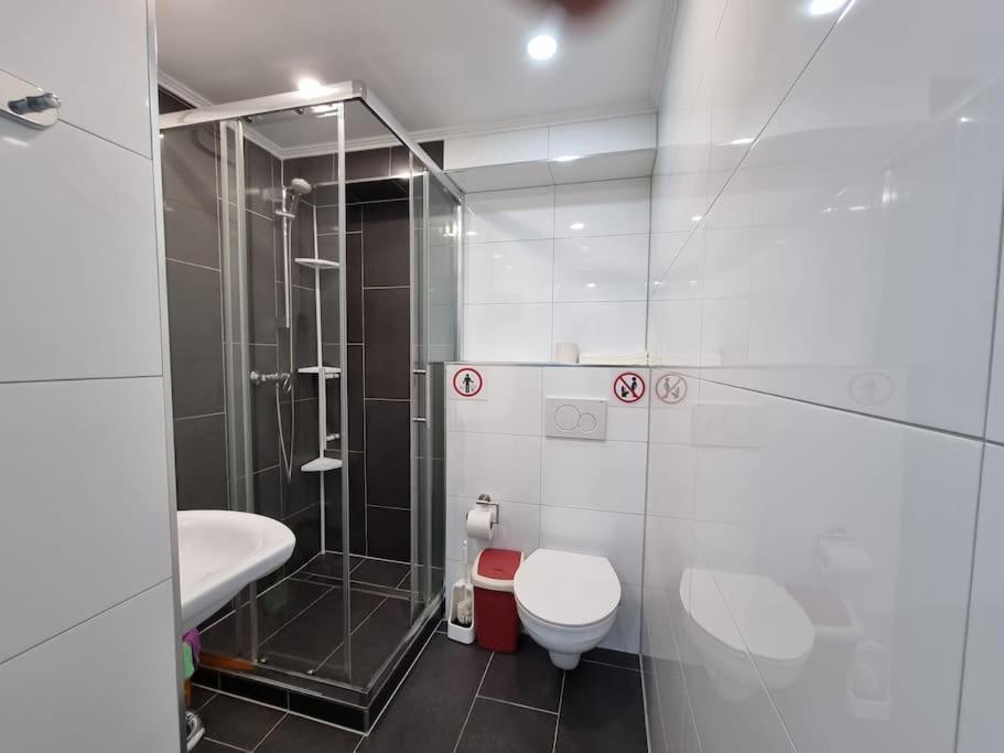 Fewo Mit Pool In Байерсброн Екстериор снимка